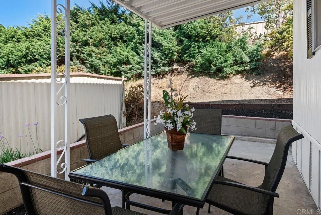 https://cdn.realtyfeed.com/cdn/127/306536505/fcb5db47e46f6871ef36112f9a583c7a.webp