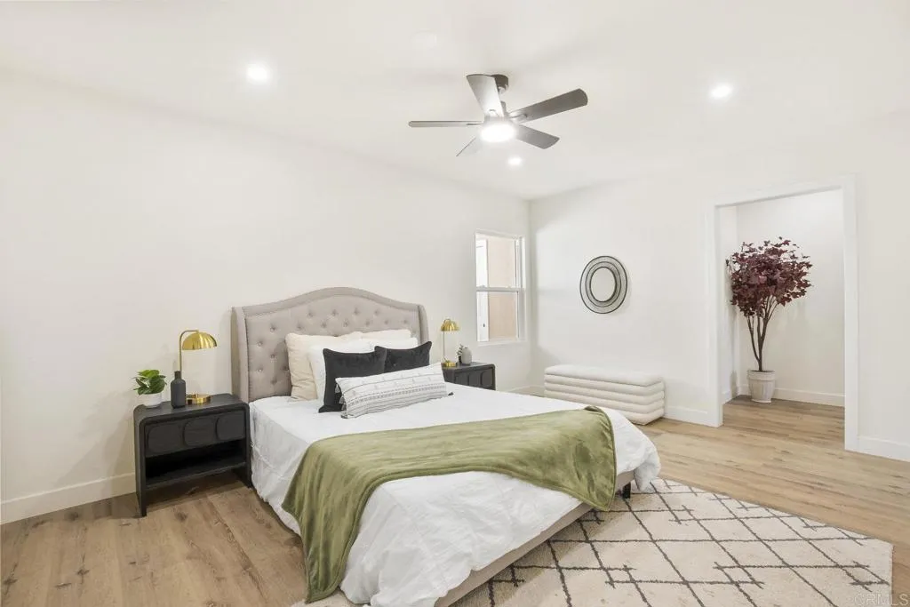 https://cdn.realtyfeed.com/cdn/127/306536586/11a772a6c723bd5b72a7c781c0feb48f.webp
