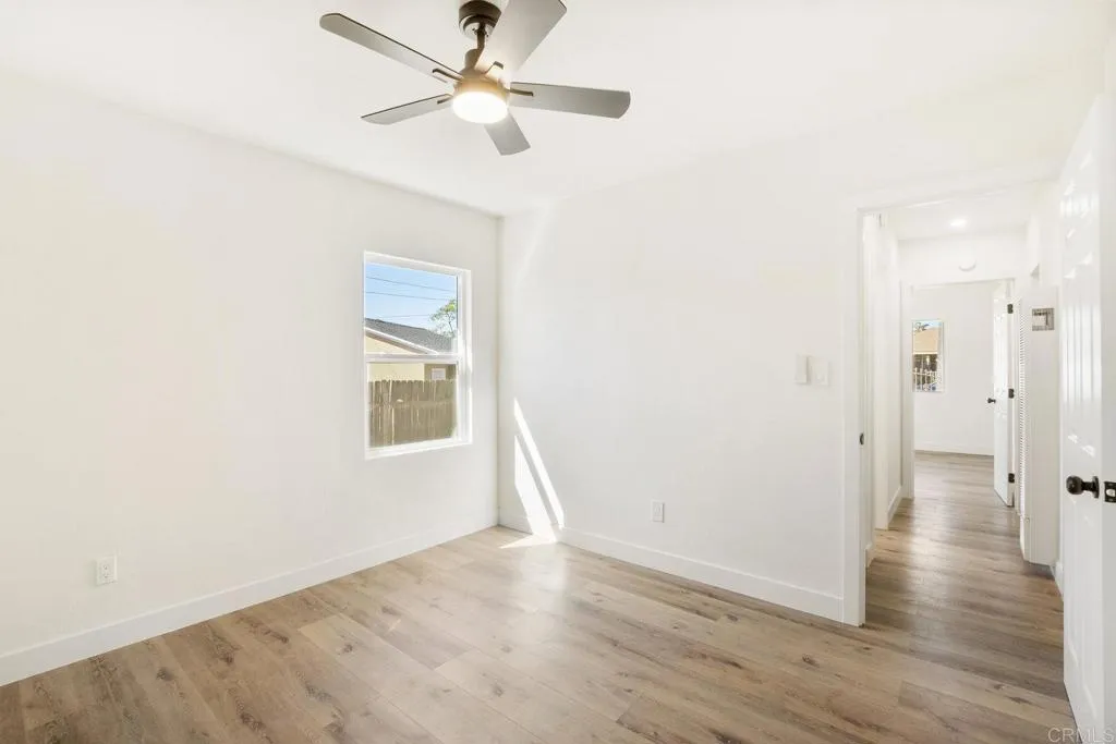 https://cdn.realtyfeed.com/cdn/127/306536586/8de8f62010362043b699f5bd18314028.webp