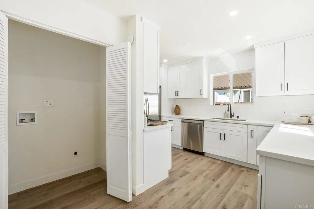 https://cdn.realtyfeed.com/cdn/127/306536586/95d9c66982f07af990e4b495338ca77f.webp