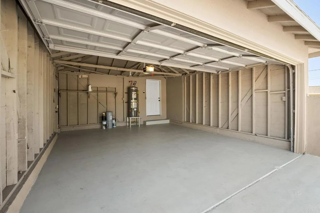 https://cdn.realtyfeed.com/cdn/127/306536586/f8c52ded624776c32424078f5edf803e.webp