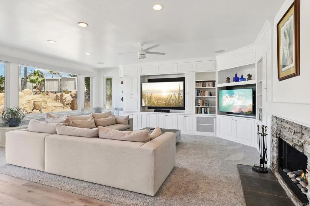 https://cdn.realtyfeed.com/cdn/127/306536590/0b216c1a88b2ec8017a243a9a555f55e.webp