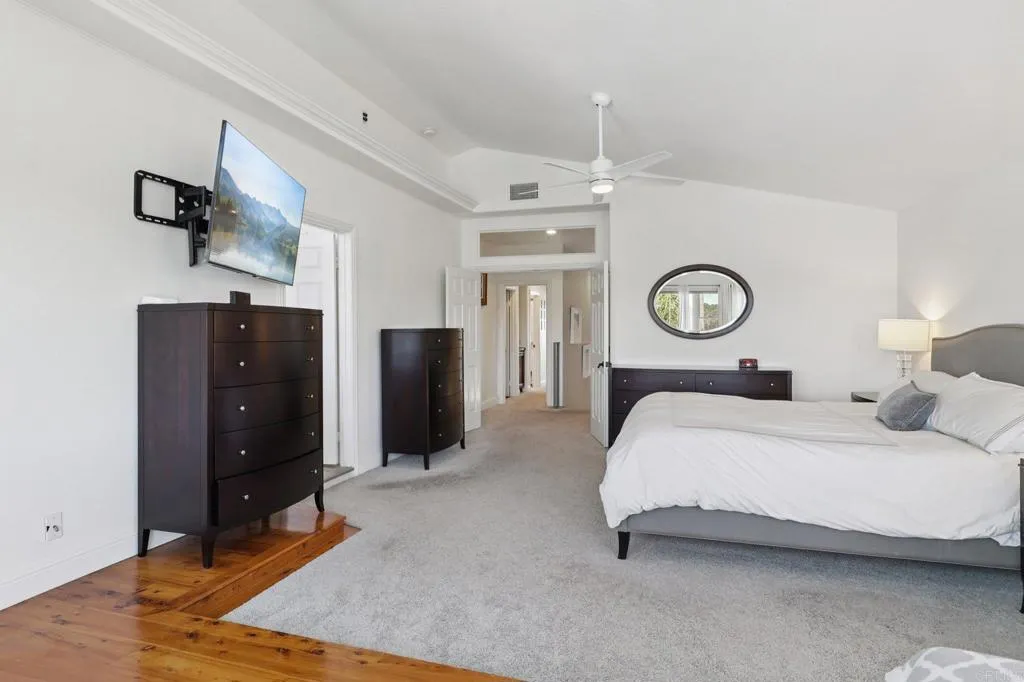 https://cdn.realtyfeed.com/cdn/127/306536590/45929e9582bcf7615e0bebcefe8088b1.webp