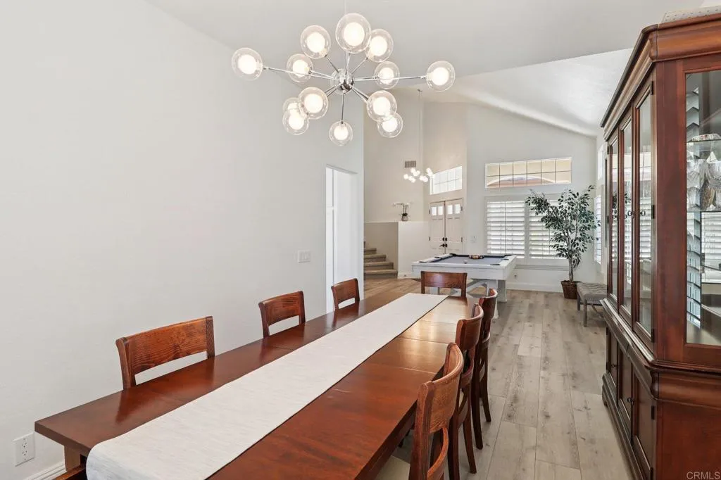 https://cdn.realtyfeed.com/cdn/127/306536590/8f783eea03cb3e1597c5873a5bd2d993.webp