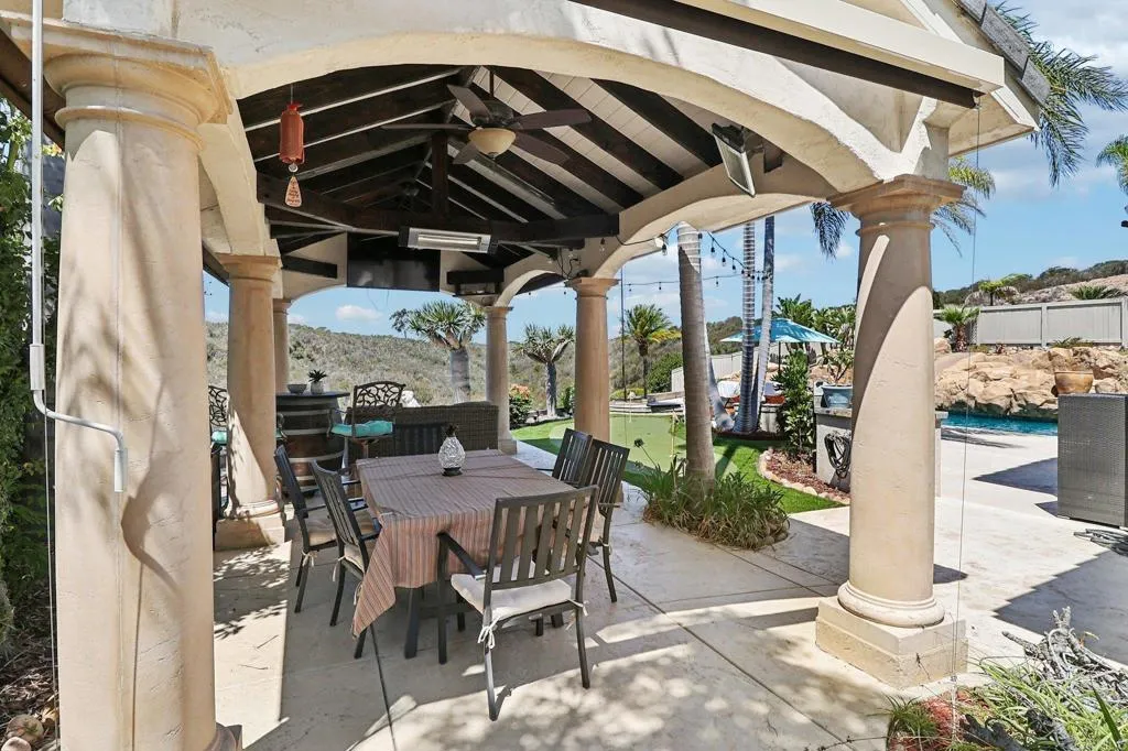 https://cdn.realtyfeed.com/cdn/127/306536590/d9eedd2807f75bf11def5ff507d6ca12.webp