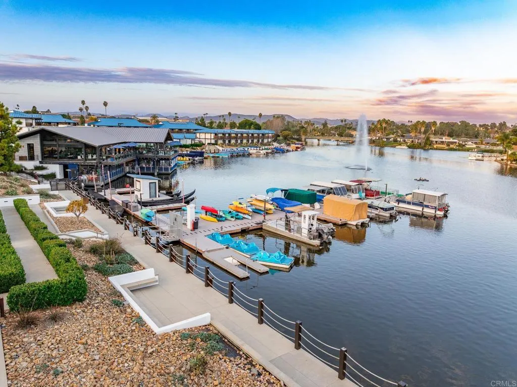 https://cdn.realtyfeed.com/cdn/127/306536605/393ae9d0aa5cb5956540d0e241cb56e6.webp
