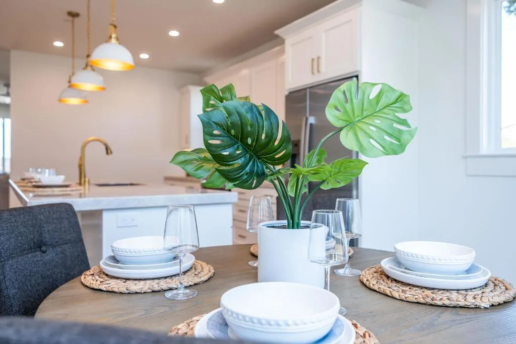 https://cdn.realtyfeed.com/cdn/127/306536655/ac2edfabcd5d51cf9cd7d29e2a645139.webp