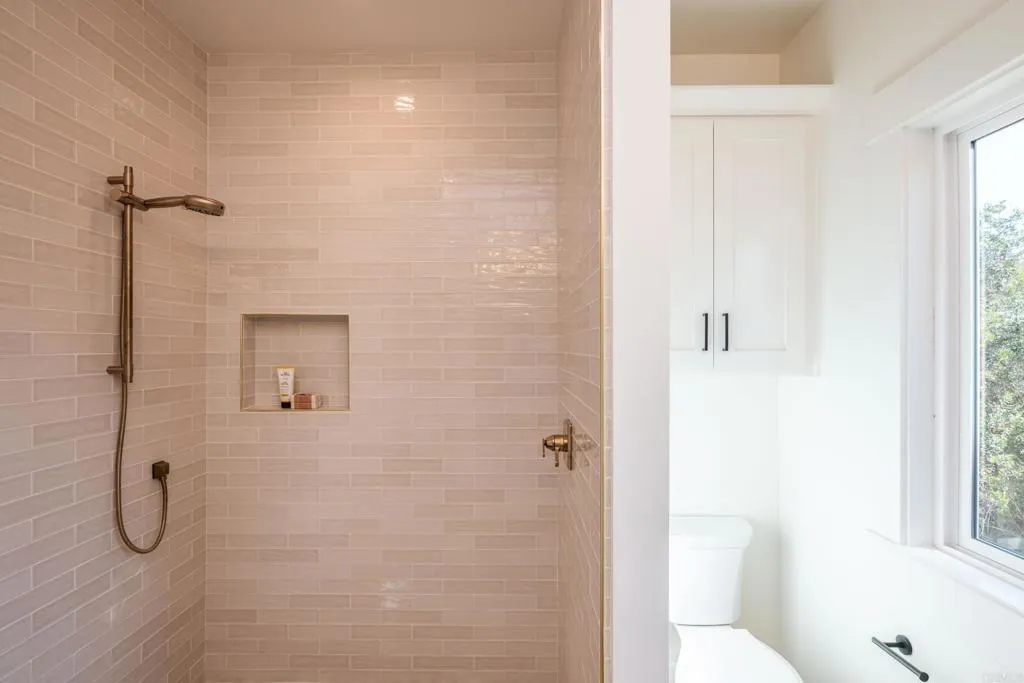 https://cdn.realtyfeed.com/cdn/127/306536655/ad4e87ee2755a3b97d30aa769e870513.webp
