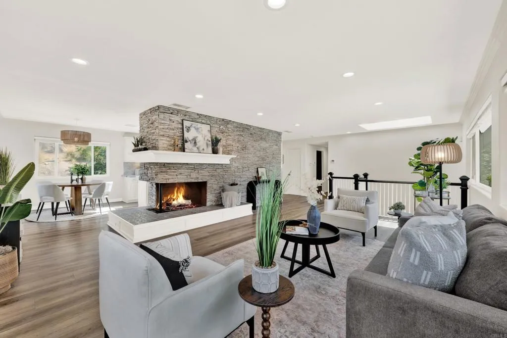 https://cdn.realtyfeed.com/cdn/127/306536669/14eb6bada8452becce5b3f8c94633595.webp