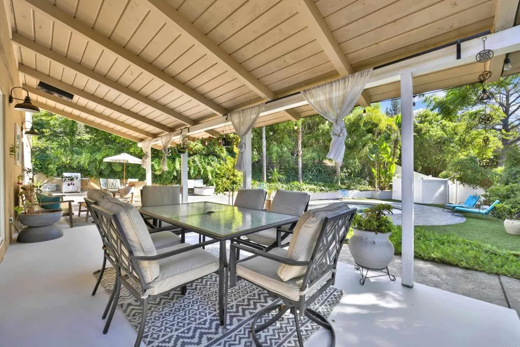 https://cdn.realtyfeed.com/cdn/127/306536669/c7f7e0075ee9cd4081663b9dca91174d.webp