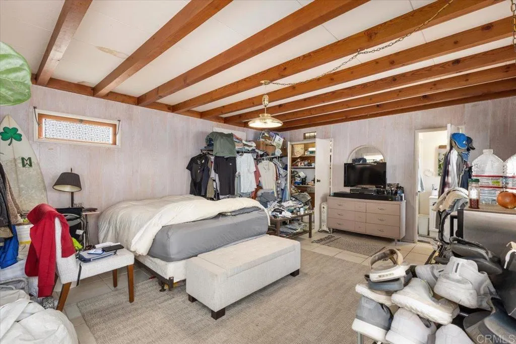 https://cdn.realtyfeed.com/cdn/127/306536675/881e87d61d1e481c21dc6bba0f50381f.webp