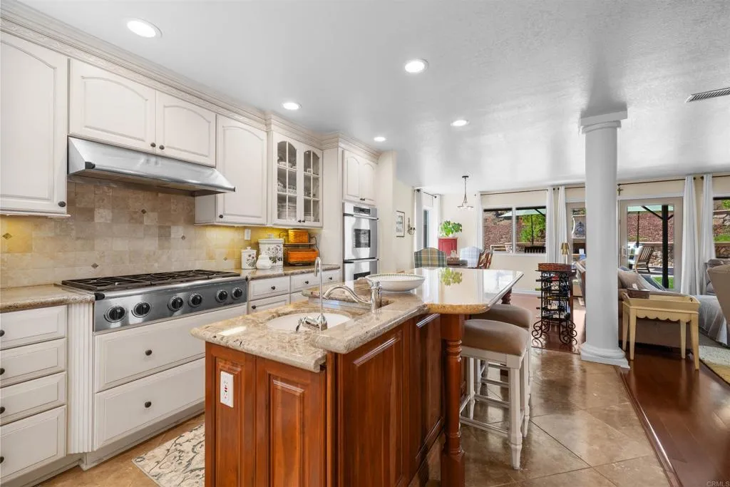 https://cdn.realtyfeed.com/cdn/127/306536676/2f7894e97c6c8002dc93a96240c478f5.webp