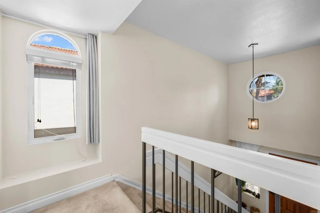 https://cdn.realtyfeed.com/cdn/127/306536676/7acccb92ee420b23b1b088e22d8e4c55.webp