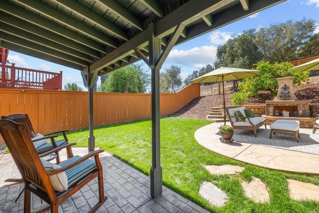 https://cdn.realtyfeed.com/cdn/127/306536676/8693895dc8a8bdc48d4e2898919bd8f2.webp