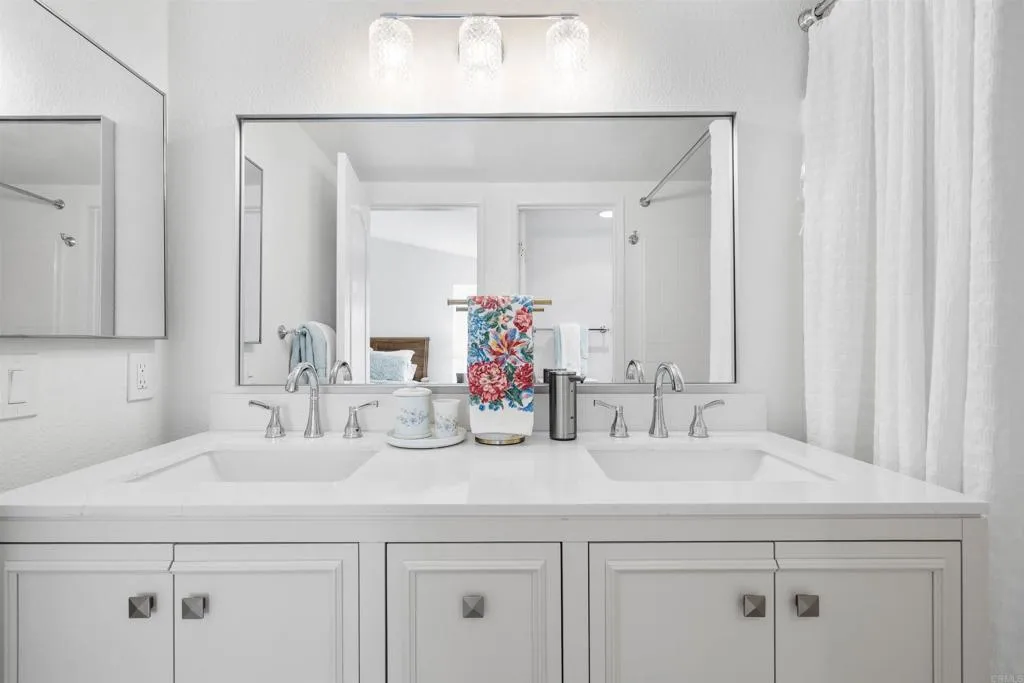 https://cdn.realtyfeed.com/cdn/127/306536676/b0f571bb3dcd8223099e6d1496b61e38.webp