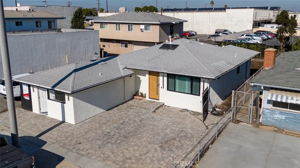 Hawthorne, CA 90250