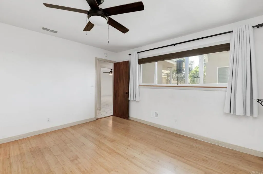 https://cdn.realtyfeed.com/cdn/127/306536764/c53ef4ce18af819d4e4ed6c43652e6be.webp