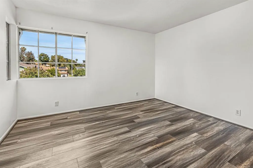 Photo #18: PTP2506828 Listing: Photo #18