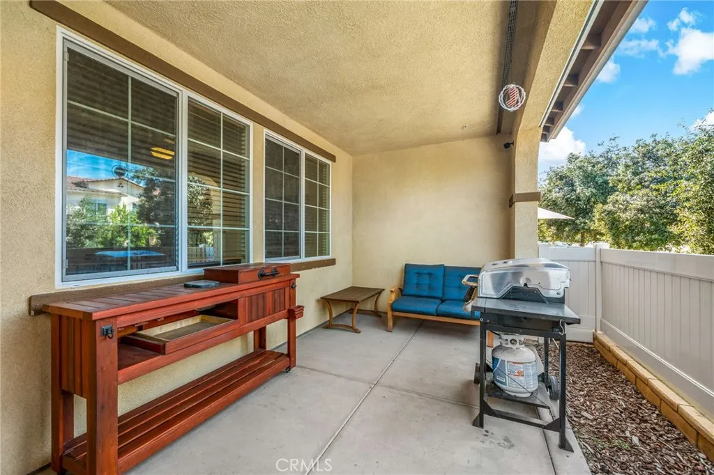 https://cdn.realtyfeed.com/cdn/127/306536847/98f10b7d681d1657c4c1a1282a2dd036.webp