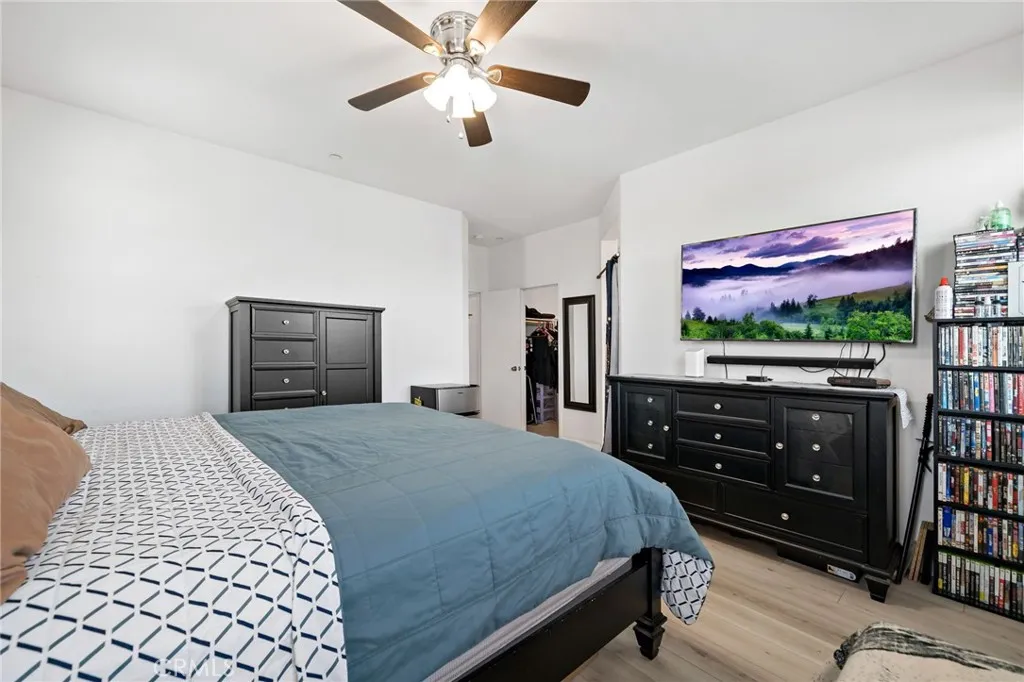 Photo #23: SW25200411 Listing: Photo #23
