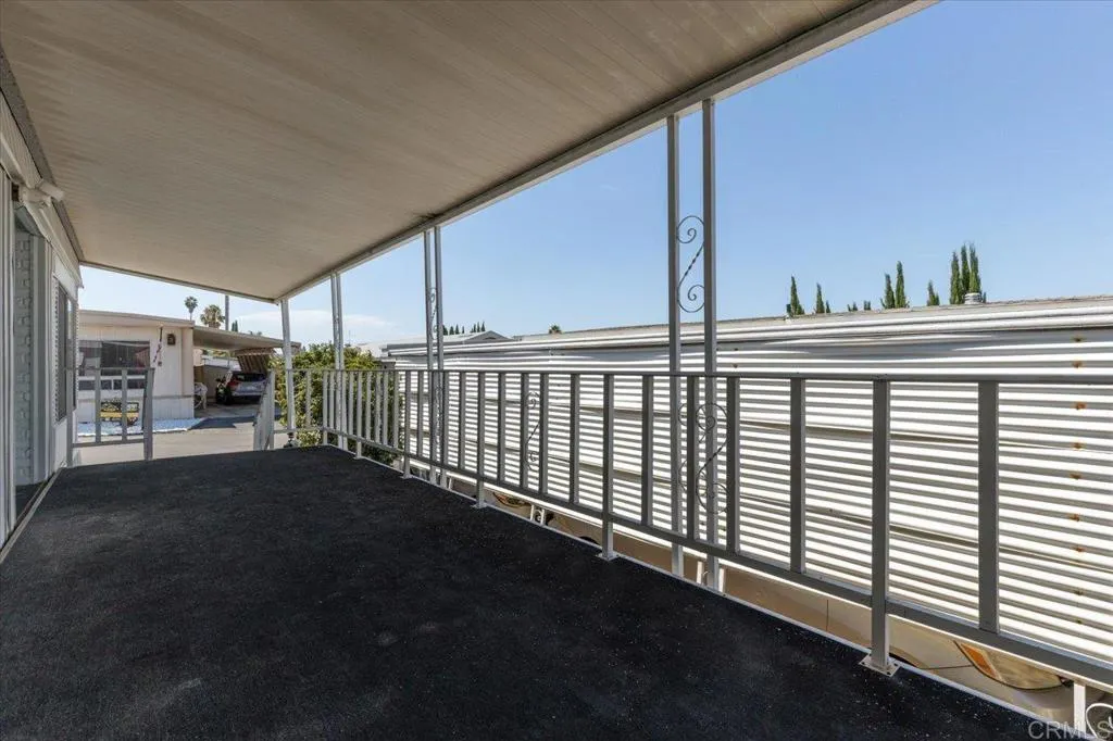 https://cdn.realtyfeed.com/cdn/127/306536882/10ab987f9aec7fcb2d16629e2e2402be.webp