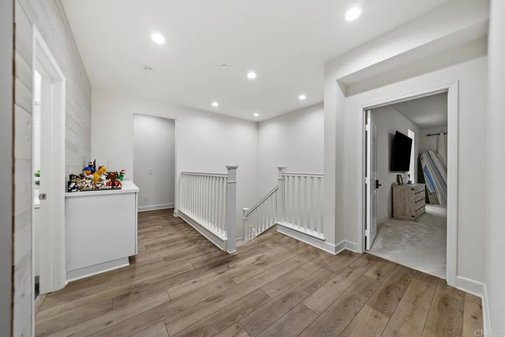 https://cdn.realtyfeed.com/cdn/127/306536895/7f618730ee6fb2bc3795fad97460a599.webp
