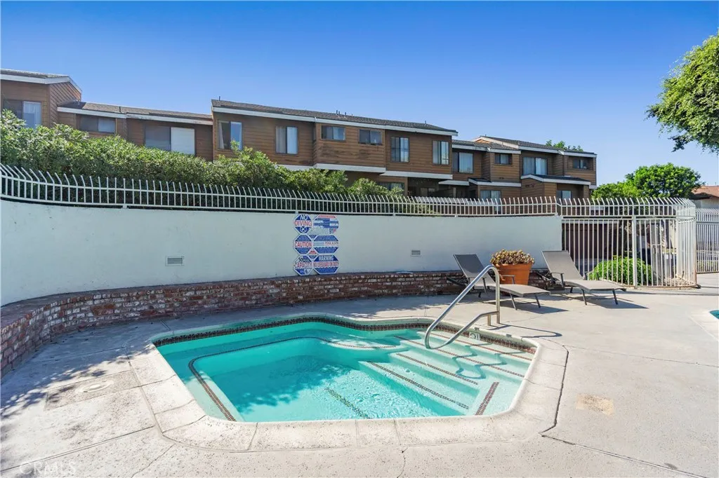 8520 Lake Knoll Avenue UNIT B, Garden Grove, CA, 92844