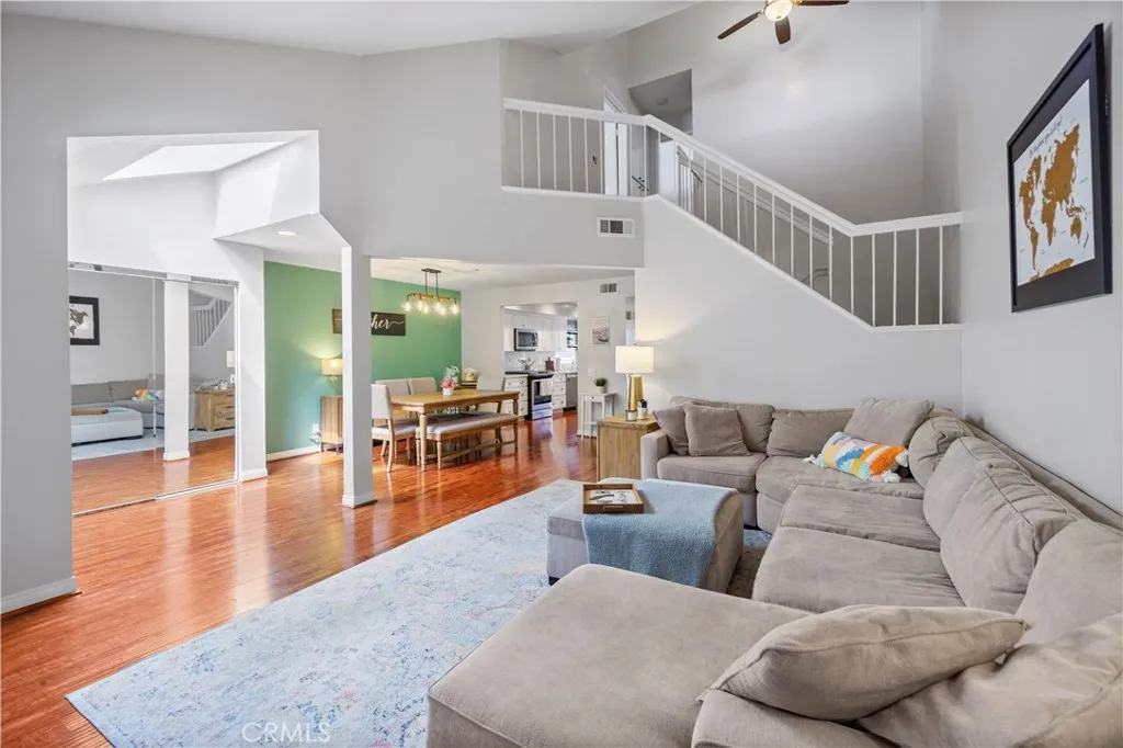 8520 Lake Knoll Avenue UNIT B, Garden Grove, CA, 92844