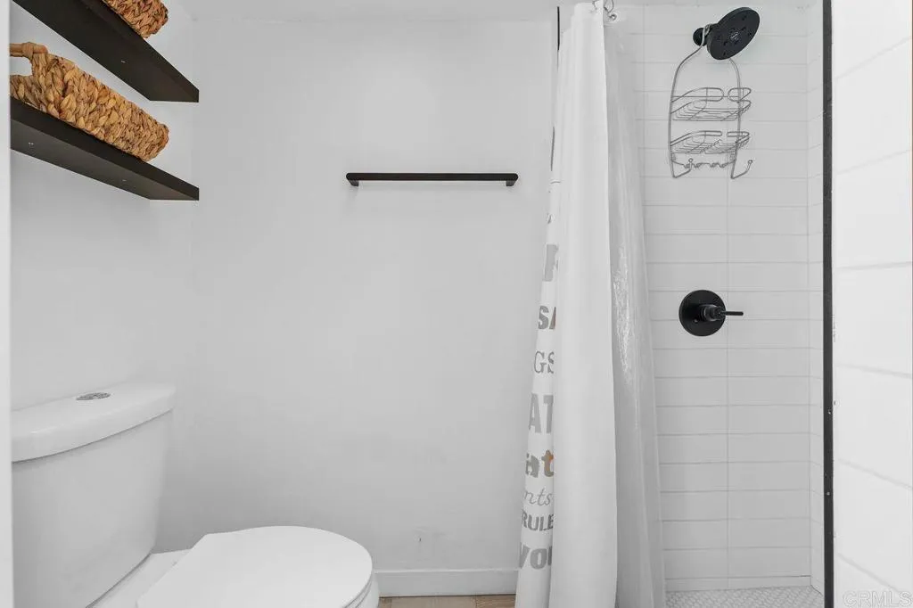 https://cdn.realtyfeed.com/cdn/127/306536905/16c006ca4dbbb3f2f41c75170b852574.webp