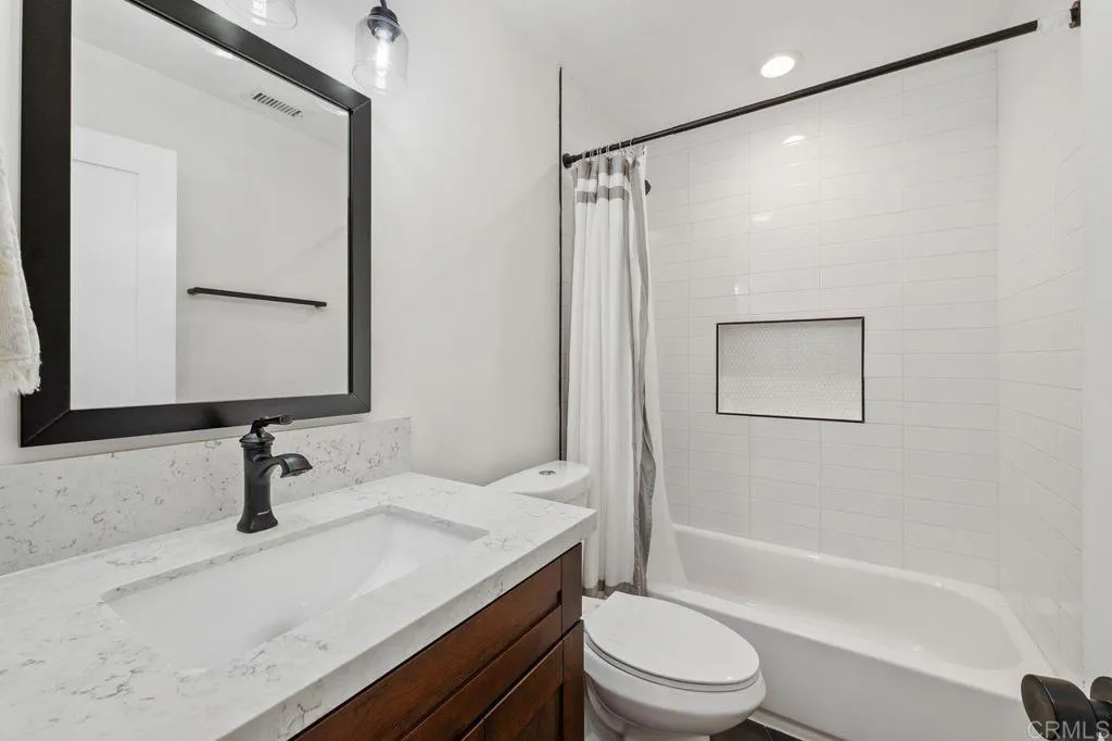 https://cdn.realtyfeed.com/cdn/127/306536905/23f7b3af83328c0da0b8dc68222ba536.webp