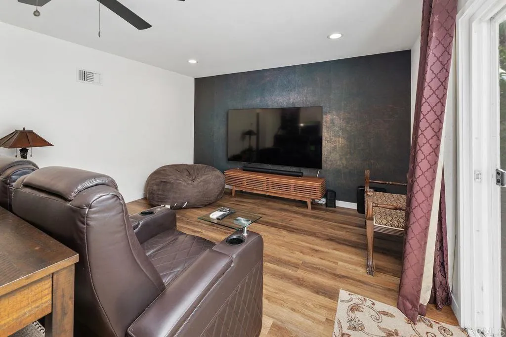 https://cdn.realtyfeed.com/cdn/127/306536905/5505277325b9fa7a33d909b672fe3361.webp