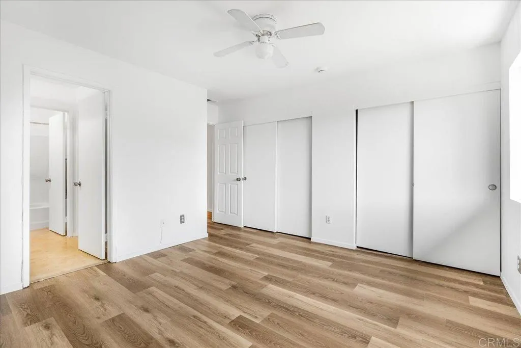 https://cdn.realtyfeed.com/cdn/127/306536969/2c1b57b3ef2f3e2338a5af42b78dd1ef.webp