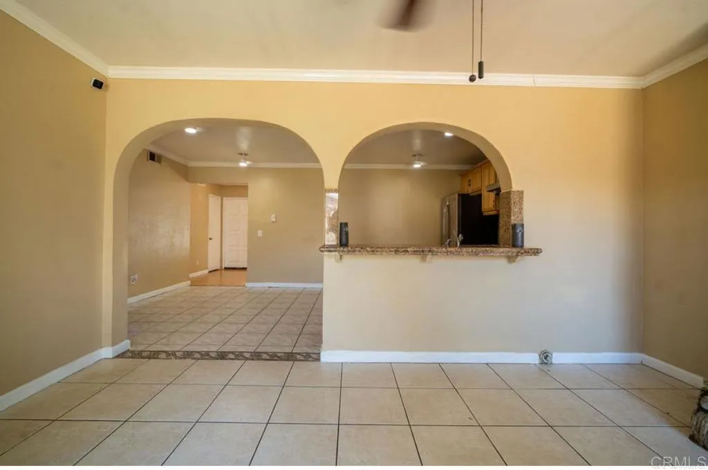https://cdn.realtyfeed.com/cdn/127/306536970/8f87d468010fc424435020fd695b2445.webp