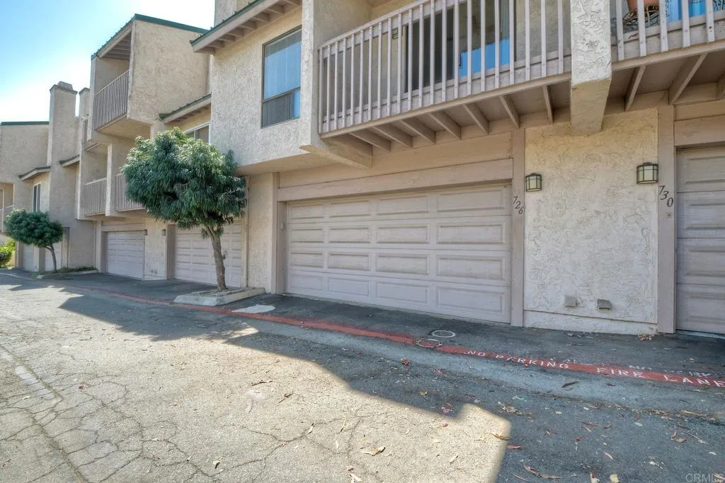 https://cdn.realtyfeed.com/cdn/127/306536986/9a58b9caa81e51d855f73f78175d1b72.webp