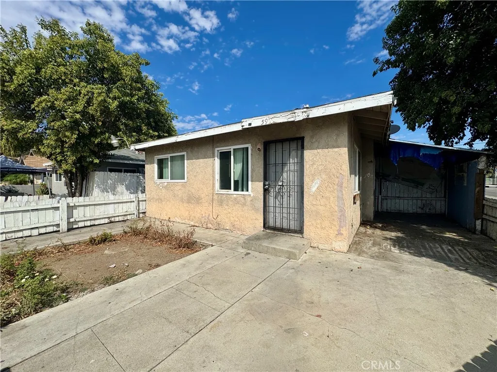 595 E 6th Street, Pomona