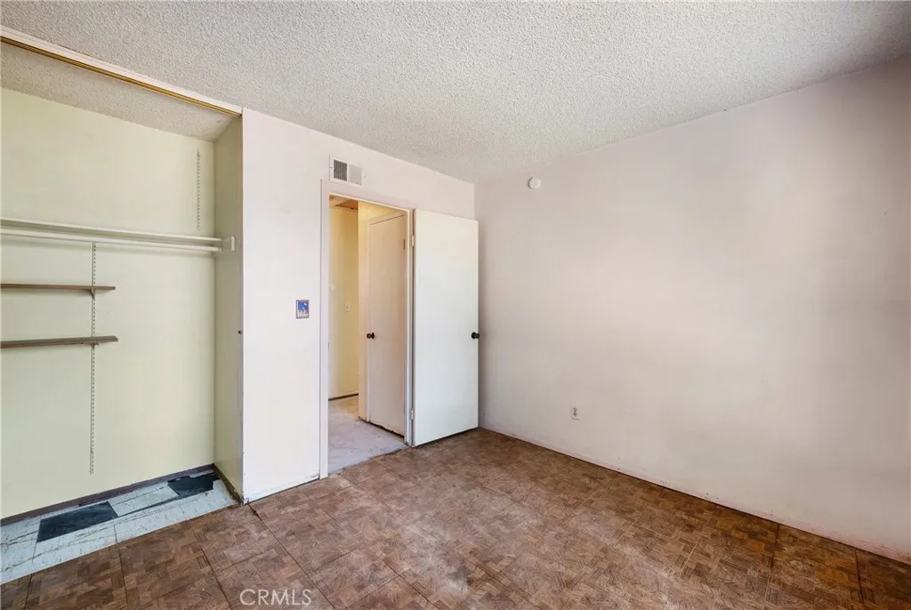 https://cdn.realtyfeed.com/cdn/127/306537031/503eaabac3692b0e2c8ef5f6bf9d76bf.webp