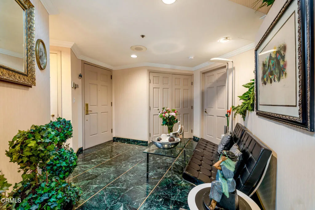 10724 Wilshire Boulevard UNIT 607, Los Angeles, CA, 90024