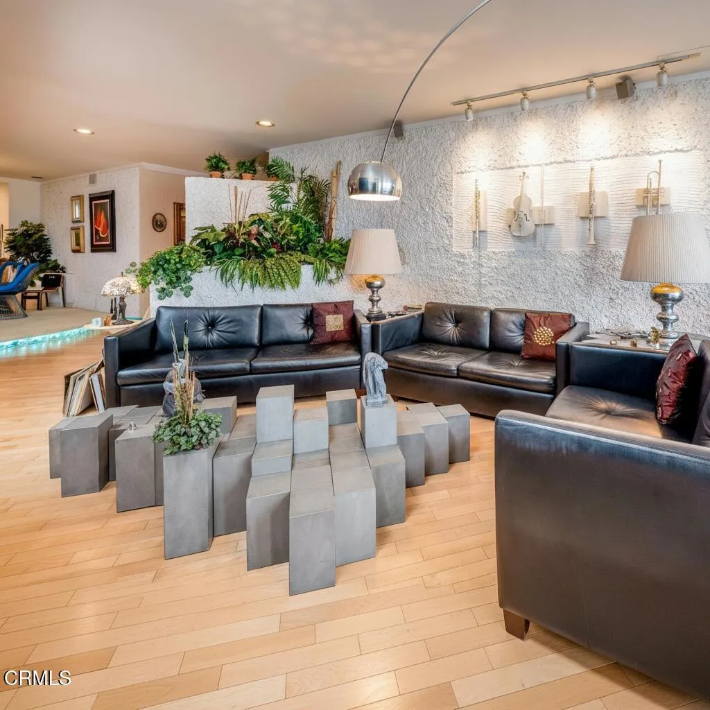 10724 Wilshire Boulevard UNIT 607, Los Angeles, CA, 90024