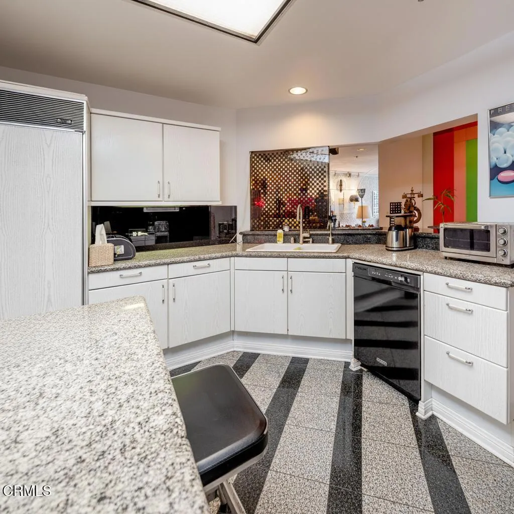 10724 Wilshire Boulevard UNIT 607, Los Angeles, CA, 90024