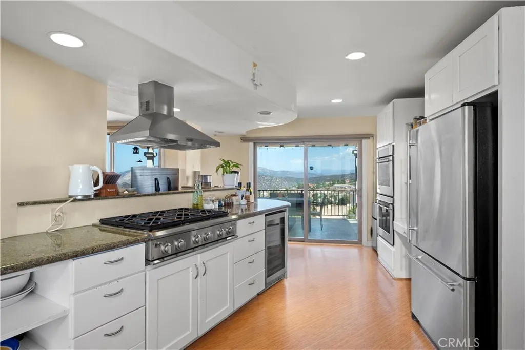 https://cdn.realtyfeed.com/cdn/127/306537039/27d26082580e69b14ebe38b0231958fa.webp