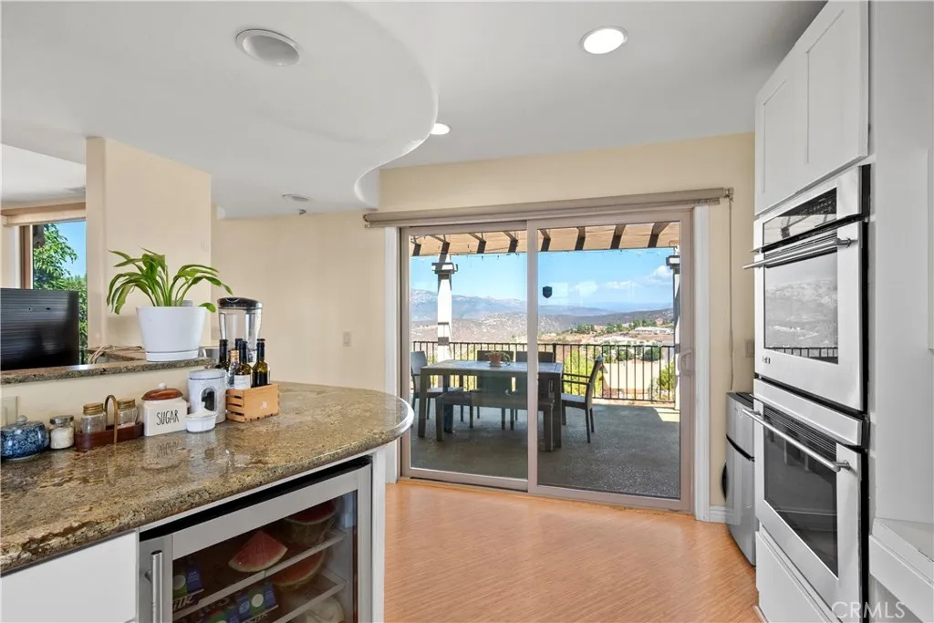 https://cdn.realtyfeed.com/cdn/127/306537039/7c1b96b2cae9e6b302b81470b762cb05.webp