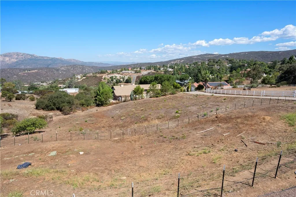 https://cdn.realtyfeed.com/cdn/127/306537039/cfaf1f96ab2efaca177230a60b1ca6a4.webp