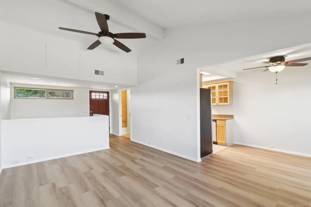 https://cdn.realtyfeed.com/cdn/127/306537040/7aa71325d01fbcf51c4cb097e8f8491a.webp