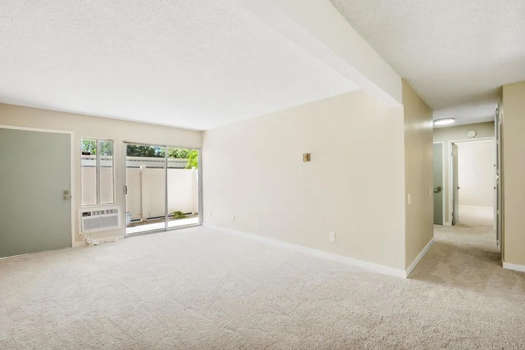 https://cdn.realtyfeed.com/cdn/127/306537170/6878692511b1194bcc8363294c34c3f2.webp