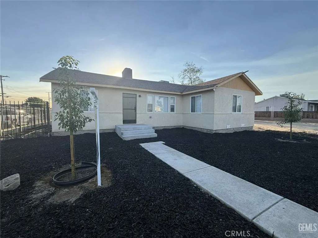 214 Madison Street, Bakersfield, CA 93307 - Photo 2 of 5, Bakersfield, CA