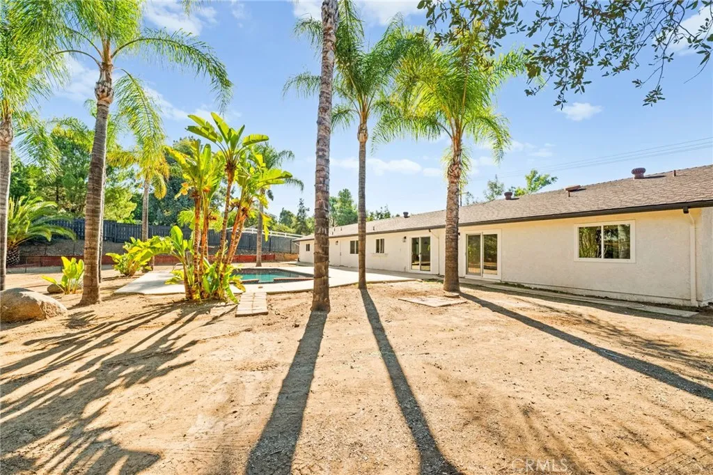 https://cdn.realtyfeed.com/cdn/127/306537250/4bb8b5fe0a6424c62cff1605dcfa69f4.webp