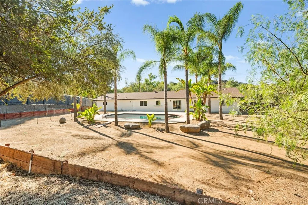 https://cdn.realtyfeed.com/cdn/127/306537250/8bce47d1b3033580d03dda86eb5b1e30.webp