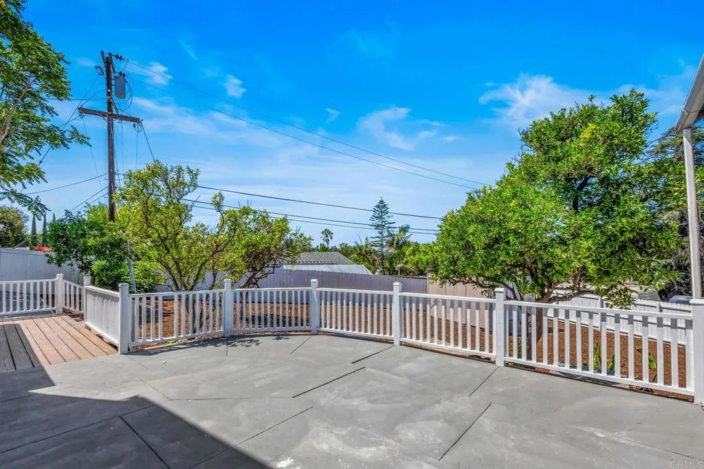 https://cdn.realtyfeed.com/cdn/127/306537259/1b0e7fe32cce2eb4fdb993c7ac775e49.webp