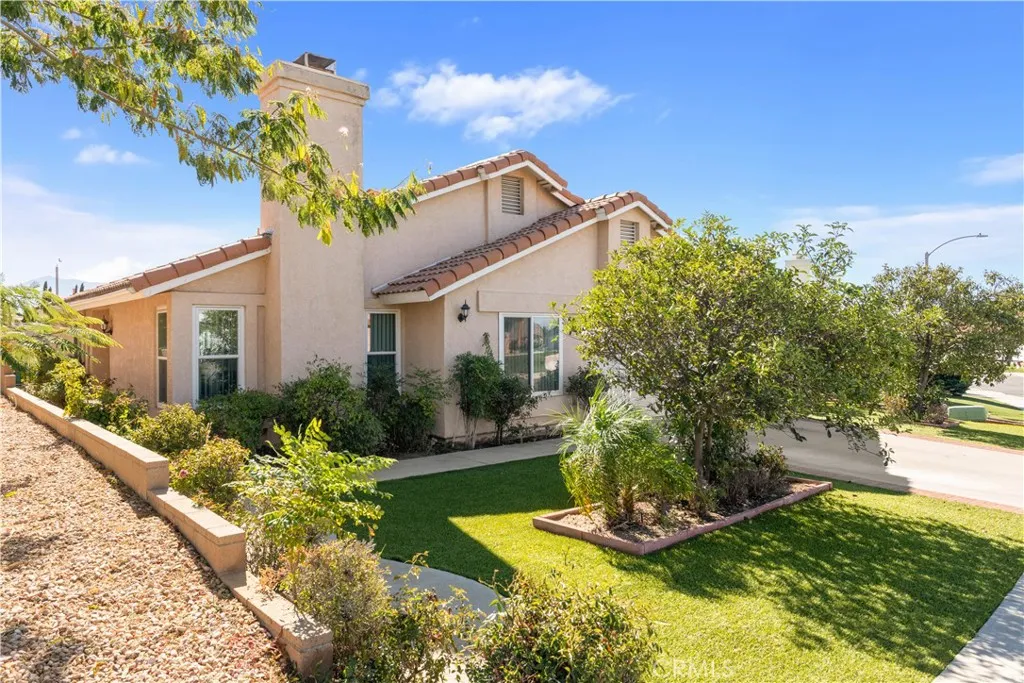 10676 Cherry Hills Drive, Cherry Valley, CA 92223 - Photo 2 of 32, Cherry Valley, CA
