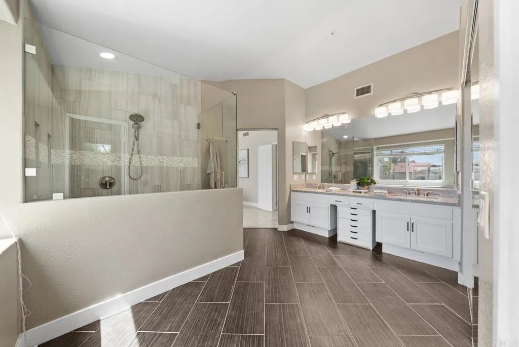 https://cdn.realtyfeed.com/cdn/127/306537278/2c4272a09b3559b4214bda5a8904045e.webp